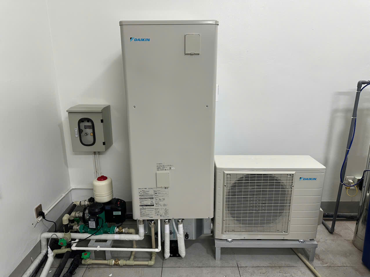 Máy nước nóng tổng Heatpump 
